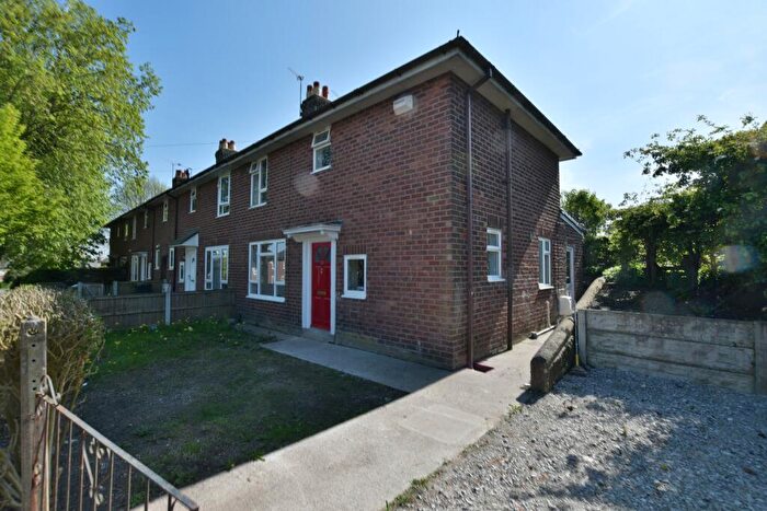 3 Bedroom End Of Terrace House To Rent In Connor Crescent, Wrexham, LL13
