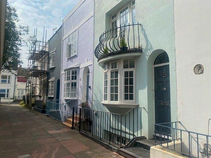 3 Bedroom Terraced House To Rent In Blenheim Place, Brighton, BN1