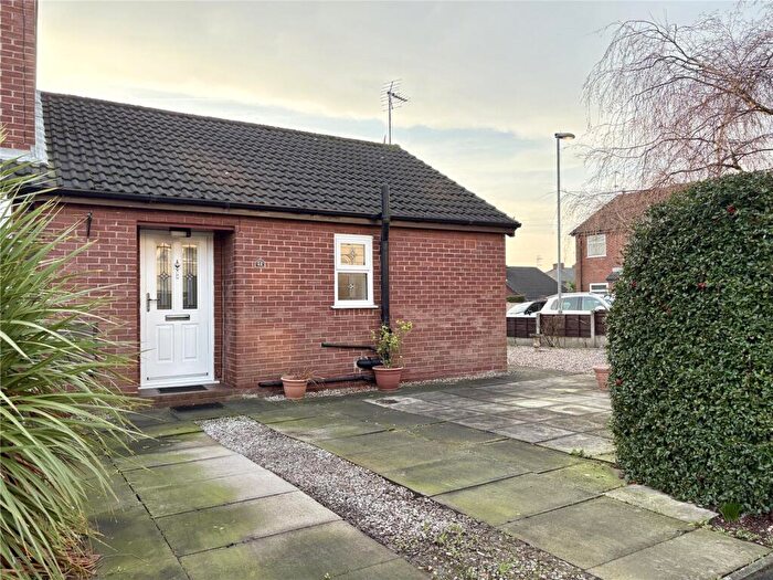 1 Bedroom Bungalow For Sale In Wilton Street, Chadderton, Oldham, OL9