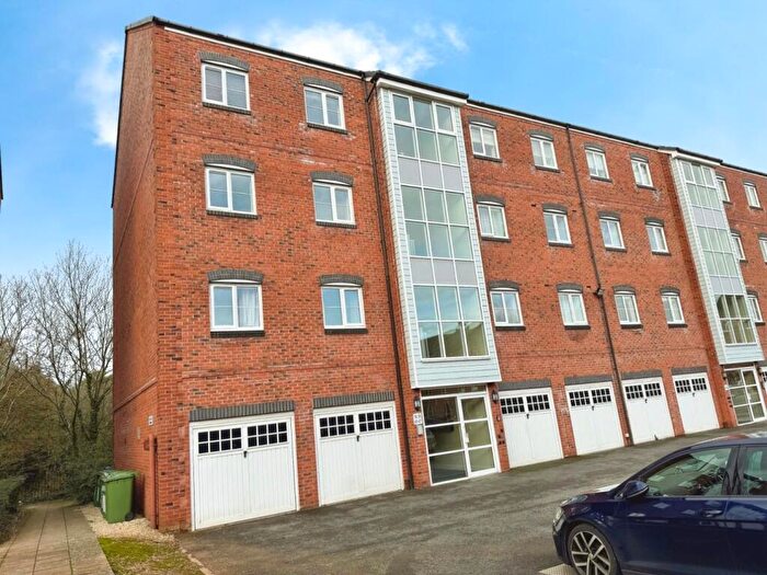 2 Bedroom Apartment For Sale In Chandley Wharf, Warwick, CV34