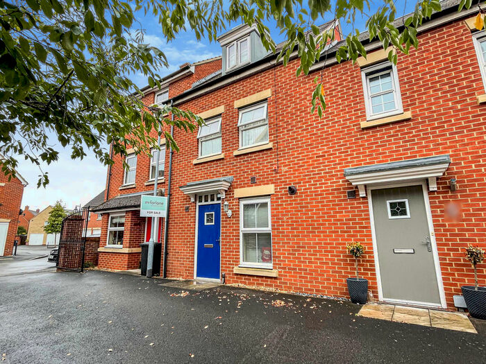 Houses for sale & to rent in SN2 2TN, Bryony Way, Haydon Wick Swindon