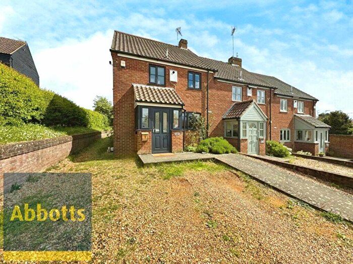 3 Bedroom End Of Terrace House For Sale In Meadow Rise, South Creake, Fakenham, Norfolk, NR21