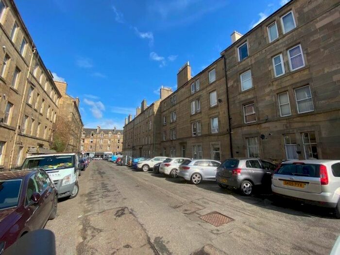 1 Bedroom Flat To Rent In Wardlaw Street, Gorgie, Edinburgh, EH11