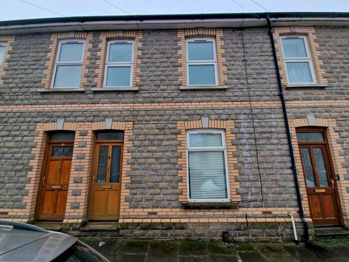 3 Bedroom Terraced House To Rent In Salop Street, Penarth, CF64