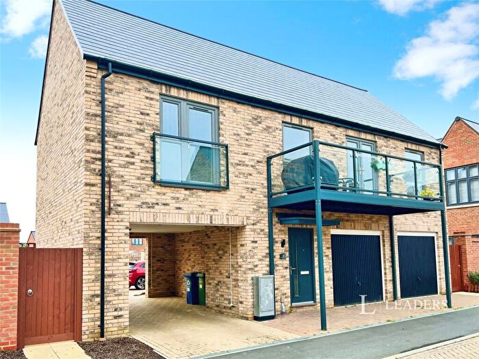 2 Bedroom Coach House To Rent In Ailwyn Road, PE19