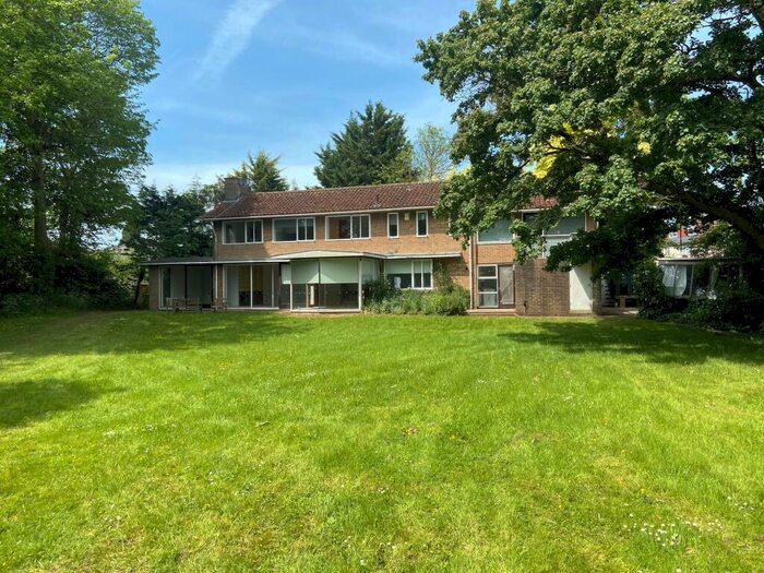 4 Bedroom House To Rent In Wyndham Way, Oxford, OX2