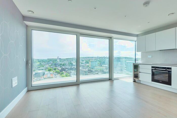 1 Bedroom Flat To Rent In Brigadier Walk, London, SE18