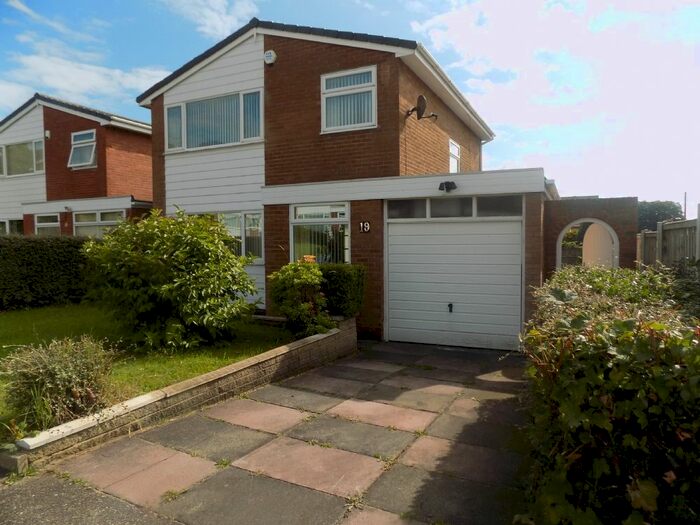3 Bedroom Detached House To Rent In Jeudwine Close, Woolton, Liverpool, L25