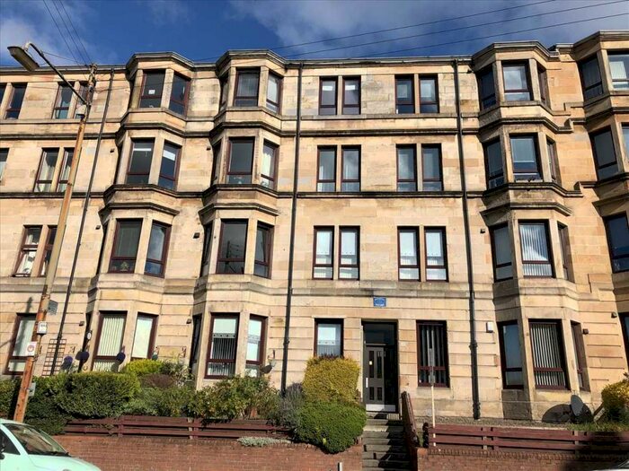 2 Bedroom Flat To Rent In Ballindalloch Drive, Alexandra Parade, Glasgow, G31