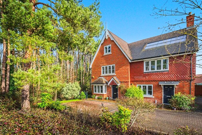 5 Bedroom Semi Detached House For Sale In Burton Avenue, Leigh, Tonbridge, TN11