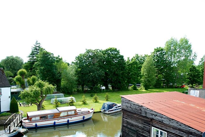 3 Bedroom End Of Terrace House To Rent In Mill Street, City Centre, OX2