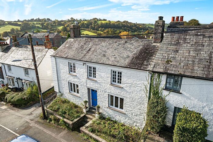 4 Bedroom Semi Detached House For Sale In St Stephens, Launceston, PL15