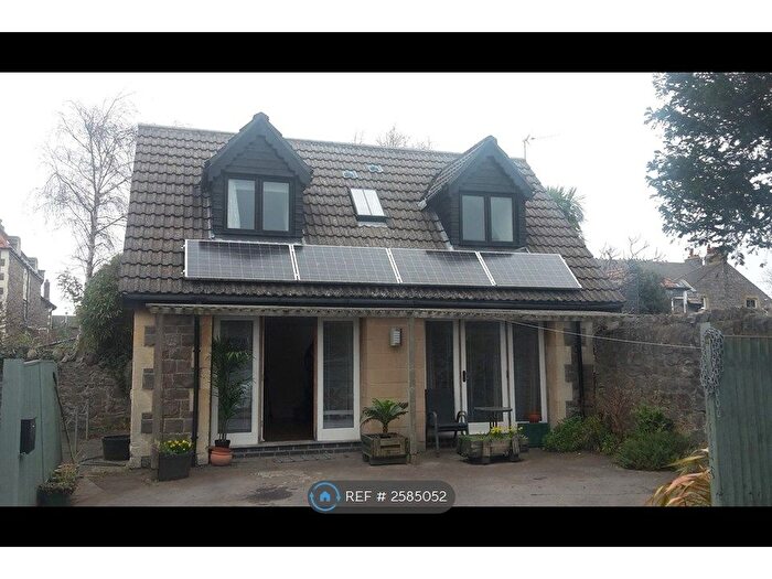2 Bedroom Detached House To Rent In Ellenborough Park North, Weston Super Mare, BS23