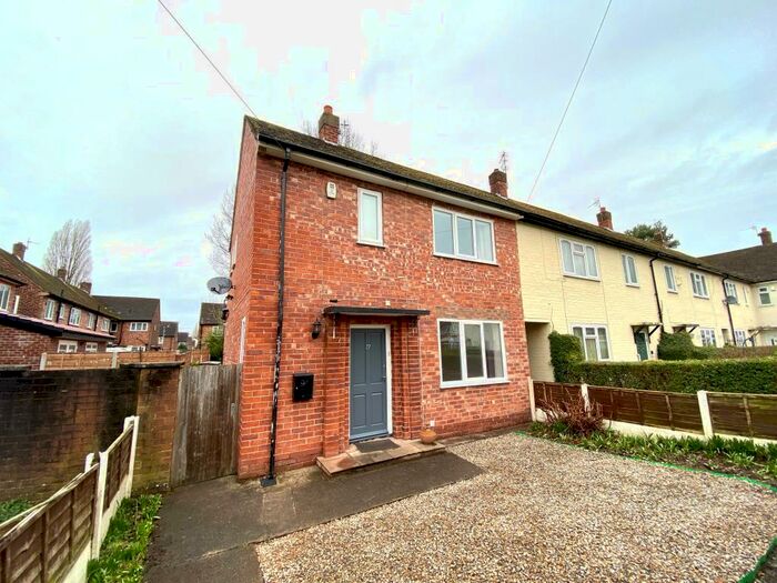 2 Bedroom House To Rent In Warmley Road, Manchester, M23