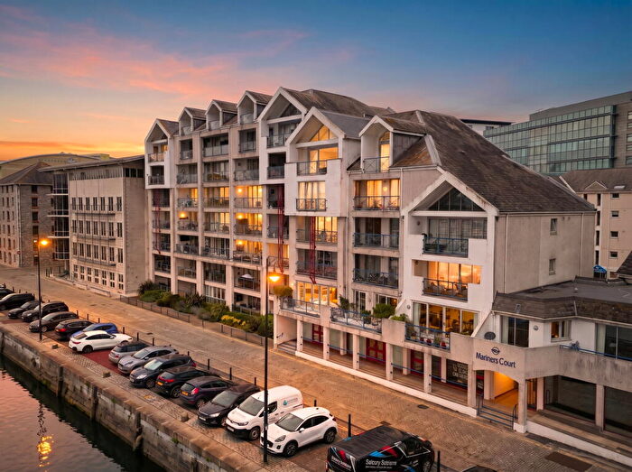 2 Bedroom Apartment For Sale In Lower Street, Plymouth, PL4