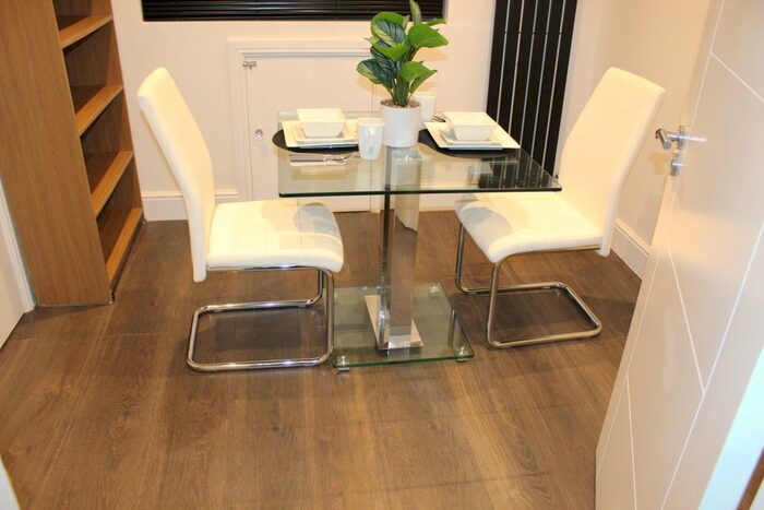 1 Bedroom Flat To Rent In Station Road, Hendon Central, NW4