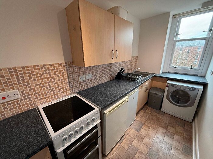 1 Bedroom Flat To Rent In Main Street, Strathmartine, Dundee, DD3