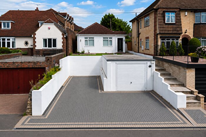 2 Bedroom Detached Bungalow For Sale In Snodhurst Avenue, Chatham, ME5