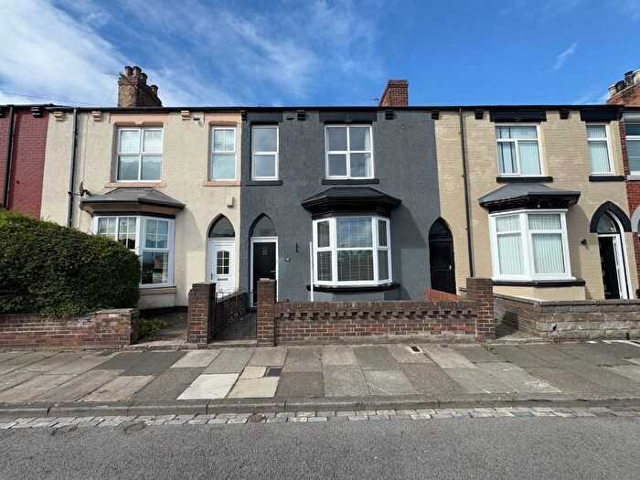 4 Bedroom Terraced House For Sale In Thornhill Gardens, Hartlepool, TS26