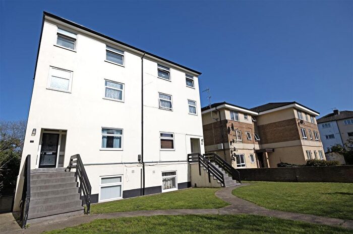 3 Bedroom Flat For Sale In Bedford Place, Croydon, Croydon, CR0