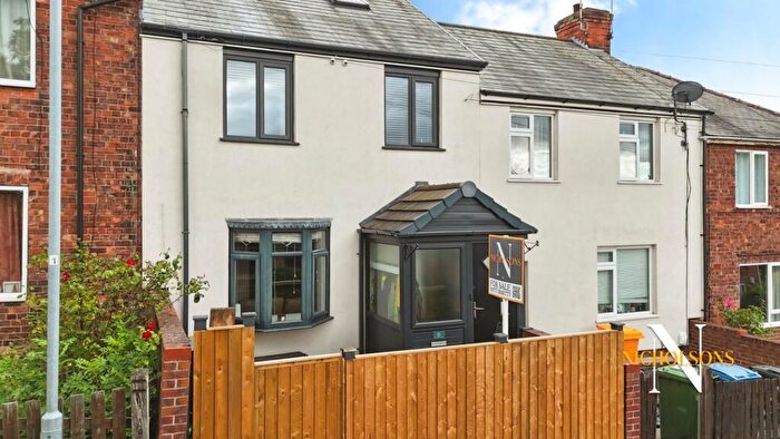 2 Bedroom Terraced House For Sale In Mount Pleasant, Retford, Nottinghamshire, DN22