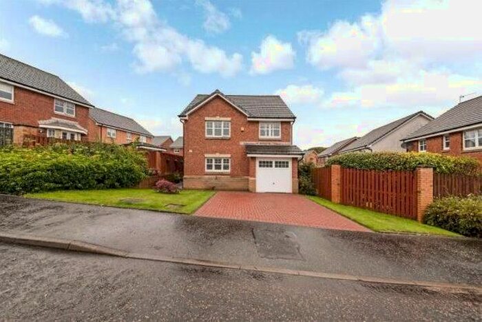 4 Bedroom Property To Rent In Glenvilla Crescent, Paisley, PA2