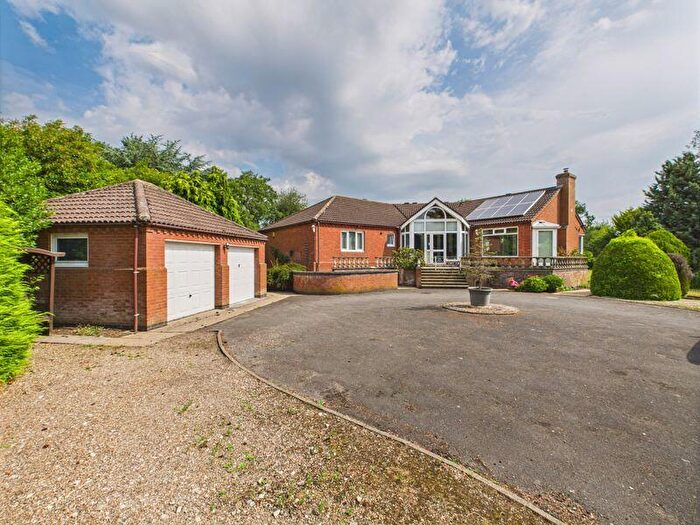 3 Bedroom Bungalow For Sale In Gill's Paddock, Prospect Street, Horncastle, LN9