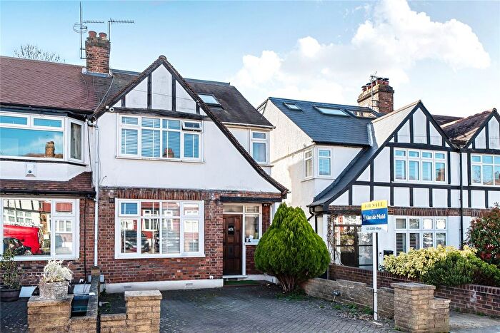 4 Bedroom End Terrace House For Sale In Aylesford Avenue, Beckenham, BR3