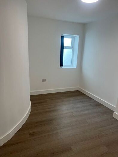 1 Bedroom Flat To Rent In Bertram Street, Cardiff, CF24
