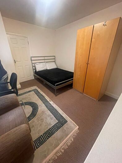 1 Bedroom Terraced House To Rent In Ashgrove, Bradford, BD7