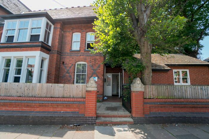 1 Bedroom Flat To Rent In Ashleigh Road, Leicester, LE3