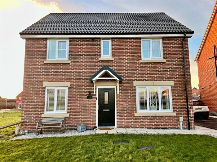 4 Bedroom Detached House For Sale In Raspberry Grove, Darlington, DL1