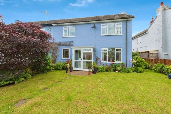 3 Bedroom Semi-Detached House For Sale In Chestnut Road, Stradishall, Newmarket, CB8