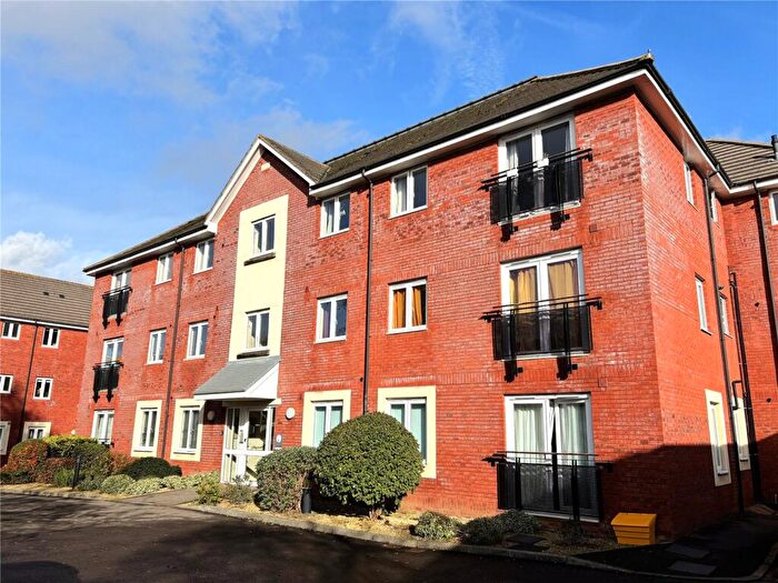 2 Bedroom Apartment For Sale In Alexander Park, Fishponds, BS16