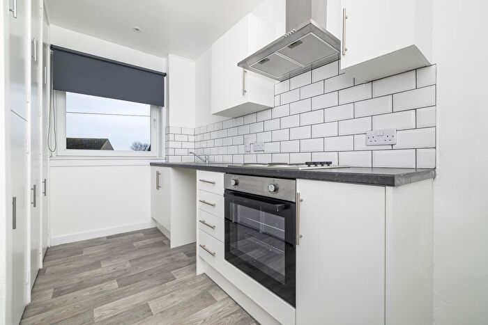 1 Bedroom Flat To Rent In Greendykes Road, Dundee, DD4