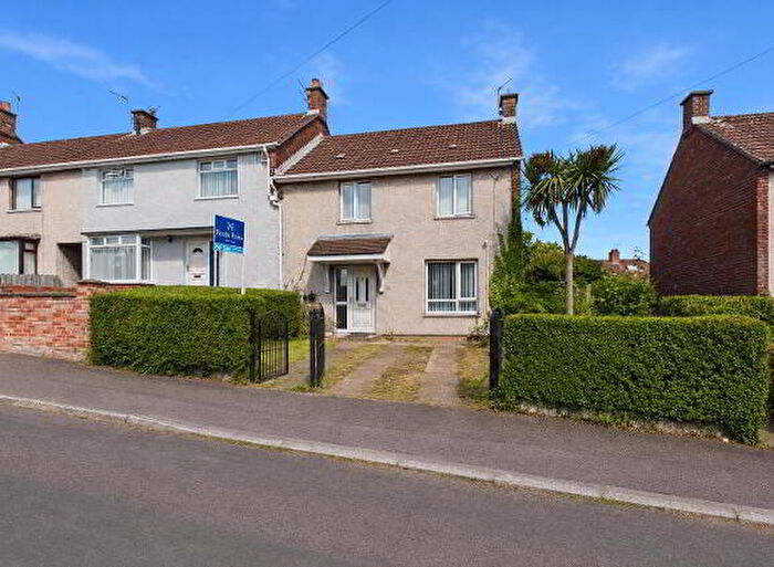 3 Bedroom End Of Terrace House For Sale In Glenkeen Avenue, Carrickfergus, BT38