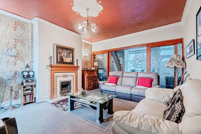 2 Bedroom Terraced House For Sale In Higher Reedley Road, Brierfield, Nelson, Lancashire, BB9