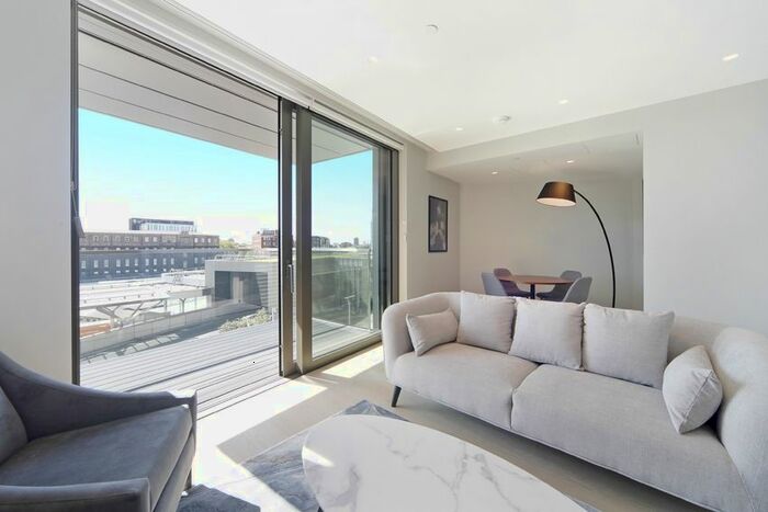 2 Bedroom Flat To Rent In Canalside Walk, London, W2