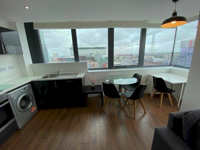 2 Bedroom Flat To Rent In Tithebarn Street, Liverpool, L2