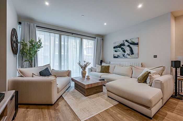 2 Bedroom Flat For Sale In Anderson Road, Kidbrooke, London, SE3