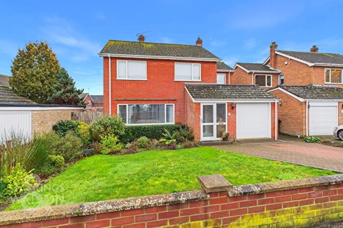 4 Bedroom Detached House For Sale In Flordon Road, Newton Flotman, Norwich, NR15