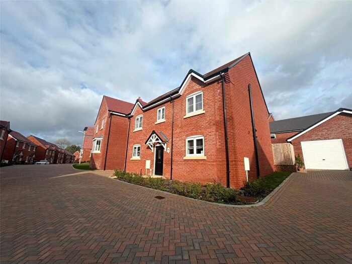 4 Bedroom Detached House For Sale In Cowslip Meadow 'Ridgeway', Selborne Road, Alton, Hampshire, GU34