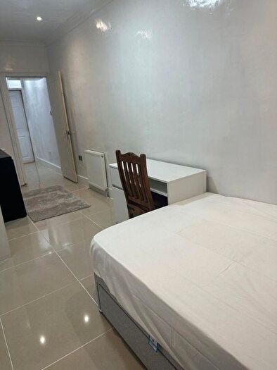 1 Bedroom Studio To Rent In Cleveland Road, Uxbridge, UB8