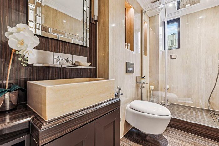 4 Bedroom Flat To Rent In Riverside Court, Nine Elms, SW8