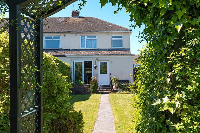 3 Bedroom End Of Terrace House For Sale In Mortimer Road, Filton, Bristol, BS34