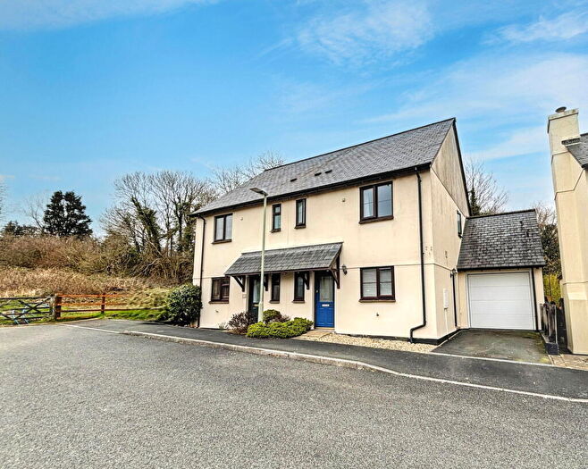 3 Bedroom Semi-Detached House For Sale In Warren Road, Mary Tavy..., PL19