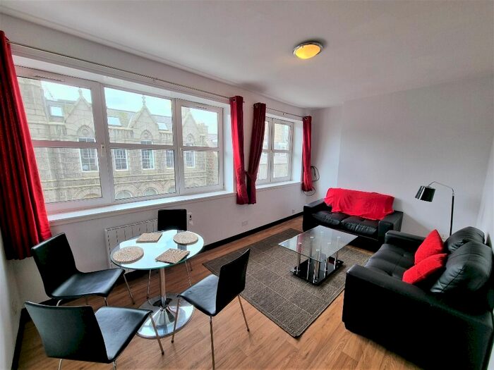 2 Bedroom Flat To Rent In George Street, City Centre, Aberdeen, AB25