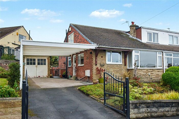 3 Bedroom Bungalow For Sale In Casson Drive, East Ardsley, Wakefield, West Yorkshire, WF3