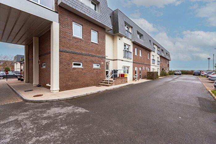 1 Bedroom Property For Sale In Willow Court, Mayals, Swansea, SA3
