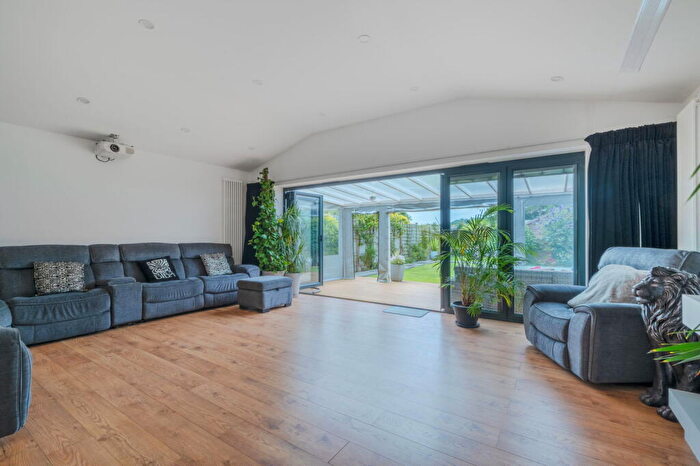 4 Bedroom Semi-Detached House For Sale In Bishops Road, Cleeve, BS49